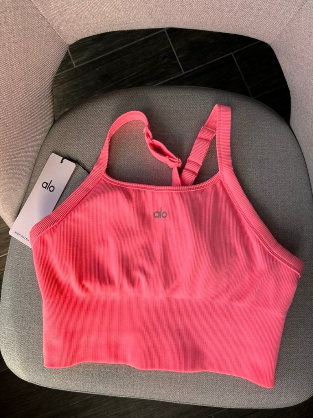 Alo Seamless Ribbed Favorite Bra Tank - Picture 4 of 8